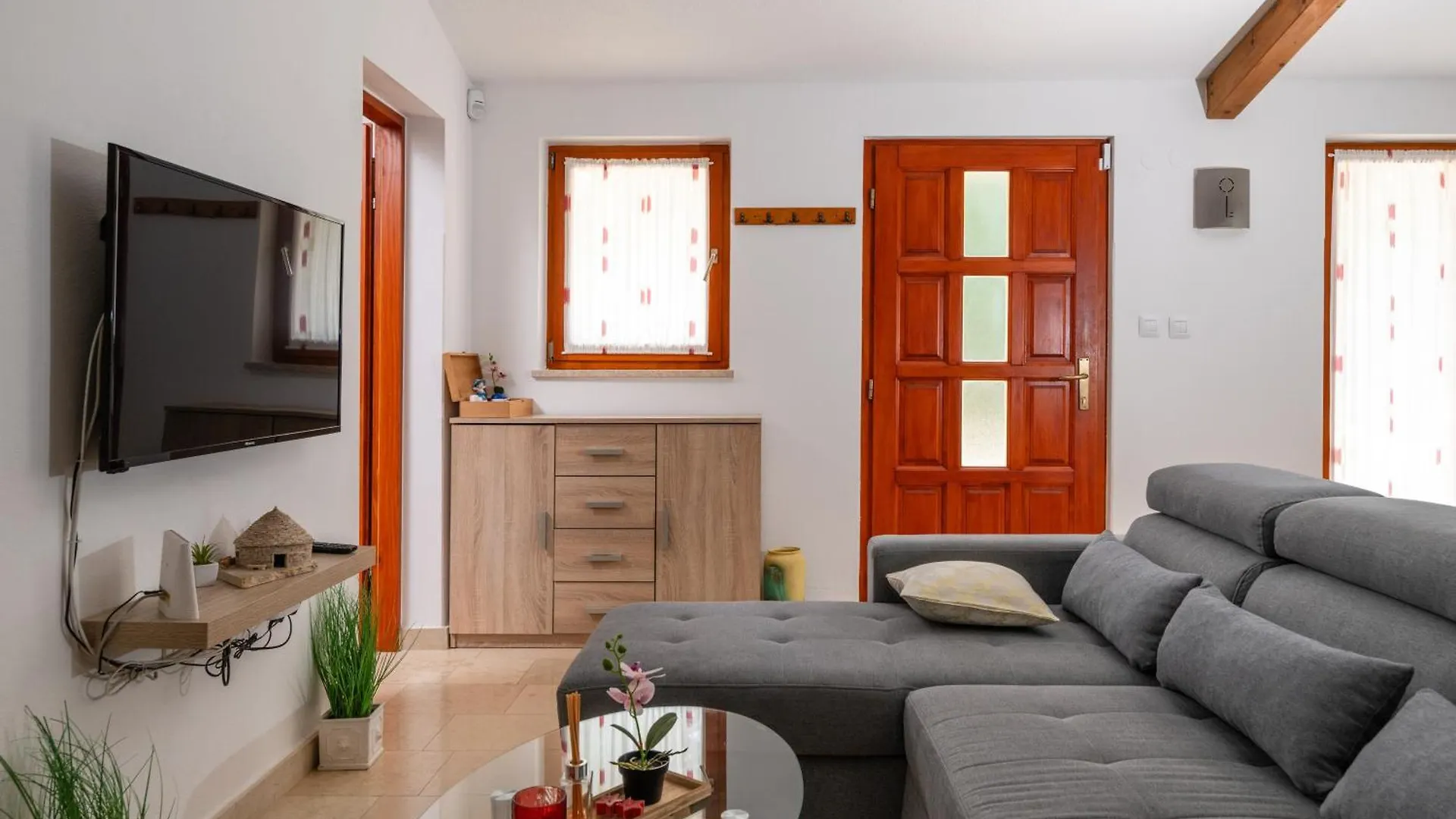 Villa Martinetinka Divšići 0*,